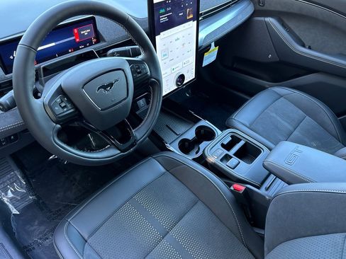 New 2025 Ford Mustang Mach-E GT image 9
