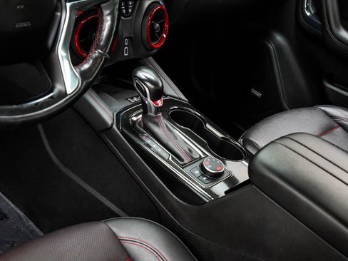 Used 2019 Chevrolet Blazer RS AWD/4WD image 22
