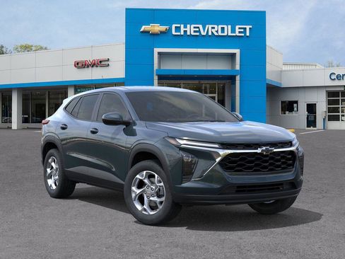 New 2026 Chevrolet Trax LS w/ LS Convenience Package image 7