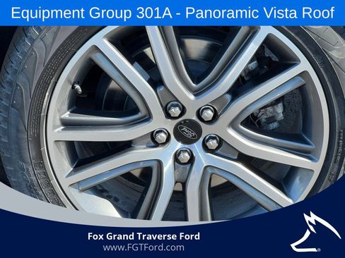 Certified 2024 Ford Edge Titanium w/ Equipment Group 301A AWD/4WD image 7
