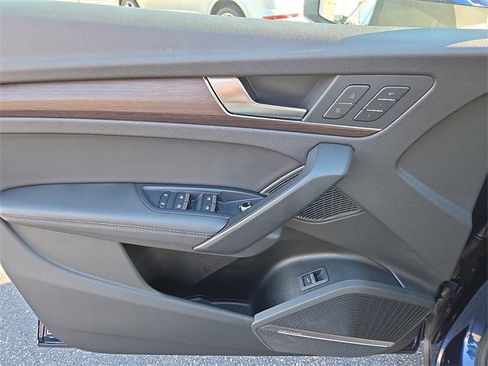 Certified 2024 Audi Q5 2.0T Premium Plus w/ Premium Plus Package image 13