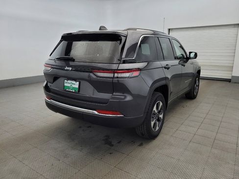 Used 2023 Jeep Grand Cherokee 4WD 4xe image 9