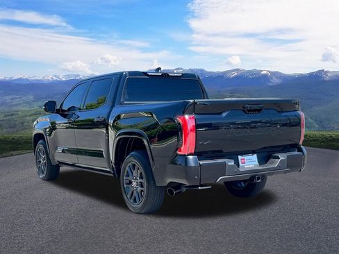 Used 2023 Toyota Tundra Platinum AWD/4WD image 3