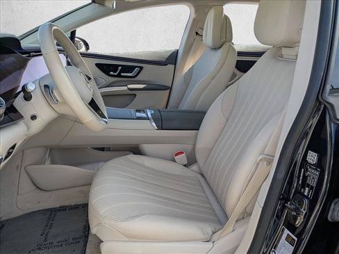Used 2023 Mercedes-Benz EQS 580 4MATIC Sedan image 13