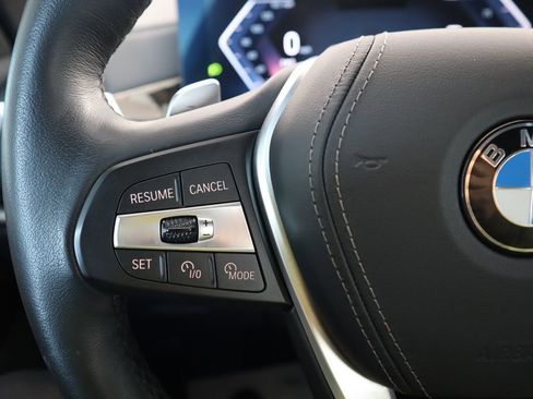 Used 2024 BMW X5 xDrive40i w/ Parking Assistance Package image 11