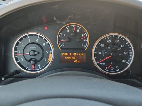 Used 2015 Nissan Titan SV w/ SV Value Truck Package image 15