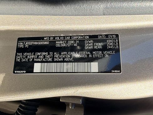 Used 2019 Volvo S60 T5 R-Design image 20