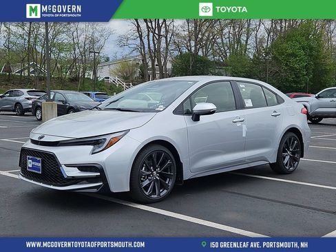 New 2026 Toyota Corolla SE FWD image 1