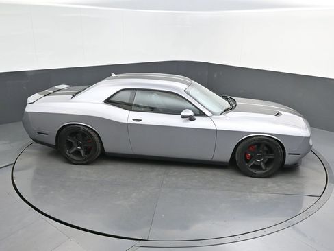 Used 2015 Dodge Challenger R/T Plus image 26