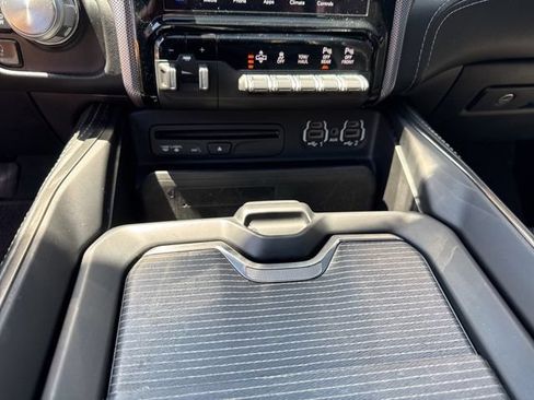 Used 2019 RAM 1500 Limited AWD/4WD image 29