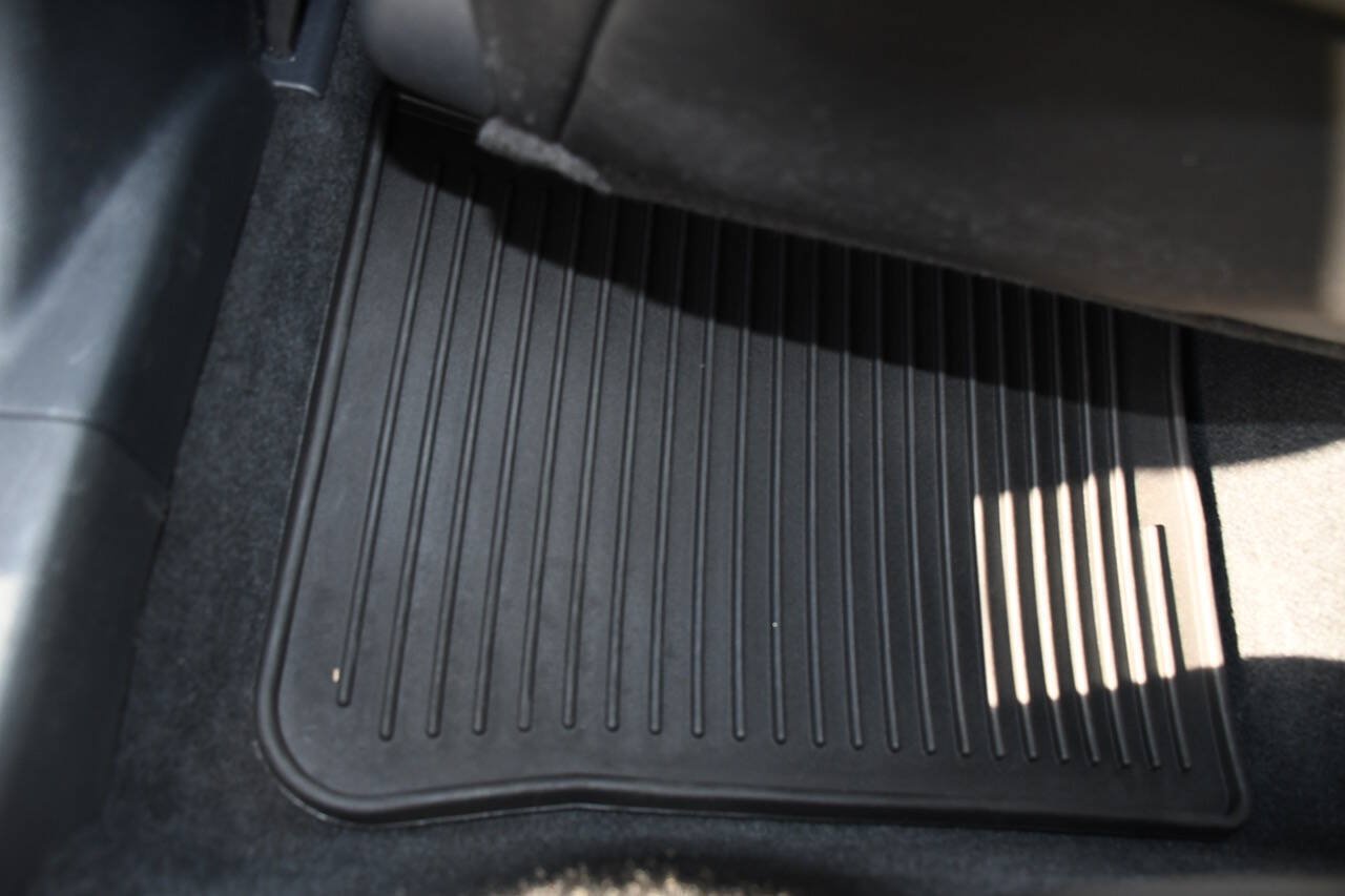 Used 2020 Nissan Maxima 3.5 SL w/ Floor Mat Group FWD image 17