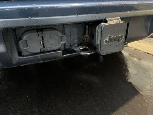 Used 2020 Jeep Grand Cherokee Overland image 10