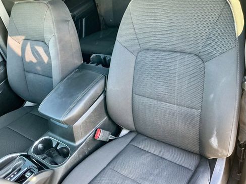 Used 2023 GMC Canyon Elevation w/ Convenience Package image 37