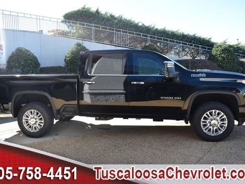 Certified 2023 Chevrolet Silverado 2500 High Country w/ Z71 Off-Road Package image 11