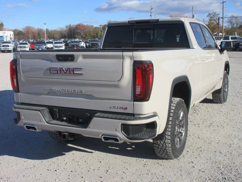New 2026 GMC Sierra 1500 AT4 image 5