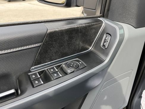 Used 2022 Ford F150 XLT w/ Equipment Group 302A High image 23