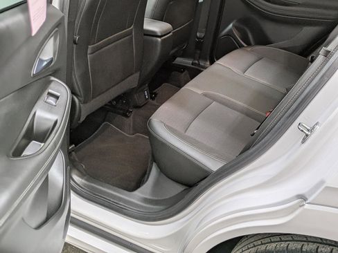 Used 2022 Buick Encore GX Select w/ Experience Buick Package image 22