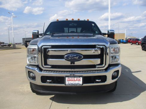 Used 2014 Ford F250 Lariat w/ Chrome Package AWD/4WD image 10