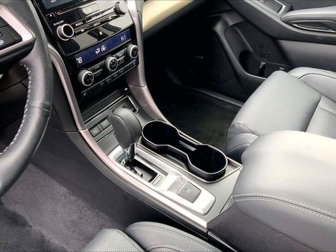 Certified 2022 Subaru Ascent Limited w/ Technology Package image 15
