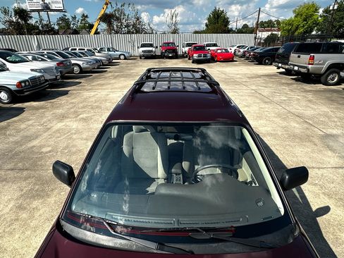 Used 2001 Subaru Outback Wagon image 11