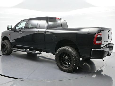 Used 2024 RAM 2500 Laramie w/ Night Edition AWD/4WD image 5