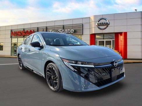 New 2026 Nissan Sentra SR image 1