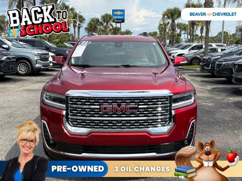 Used 2023 GMC Acadia Denali w/ Denali Technology Package FWD image 3