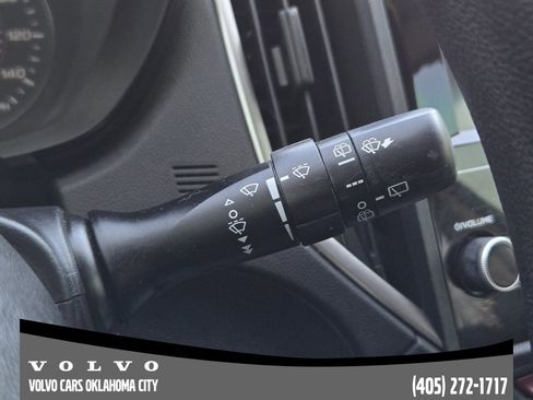 Used 2020 Subaru Crosstrek 2.0i image 20