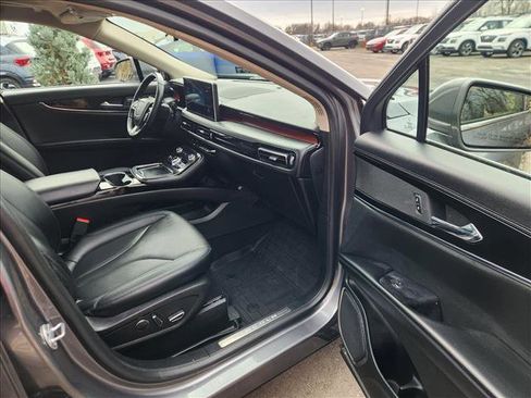 Used 2022 Lincoln Nautilus Reserve image 12