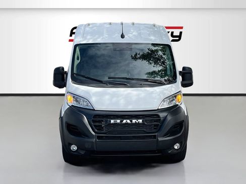 Used 2025 RAM ProMaster 3500 w/ Convenience Group FWD image 2