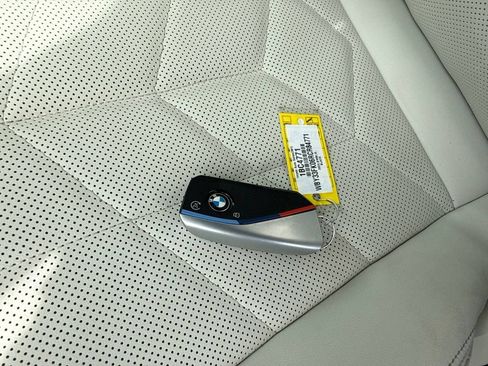 Used 2024 BMW i5 eDrive40i w/ M Sport Package RWD image 38