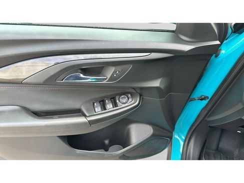 Used 2022 Chevrolet TrailBlazer RS AWD/4WD image 11