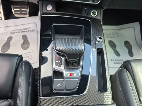 Used 2021 Audi SQ5 Premium Plus w/ Premium Plus Package image 26