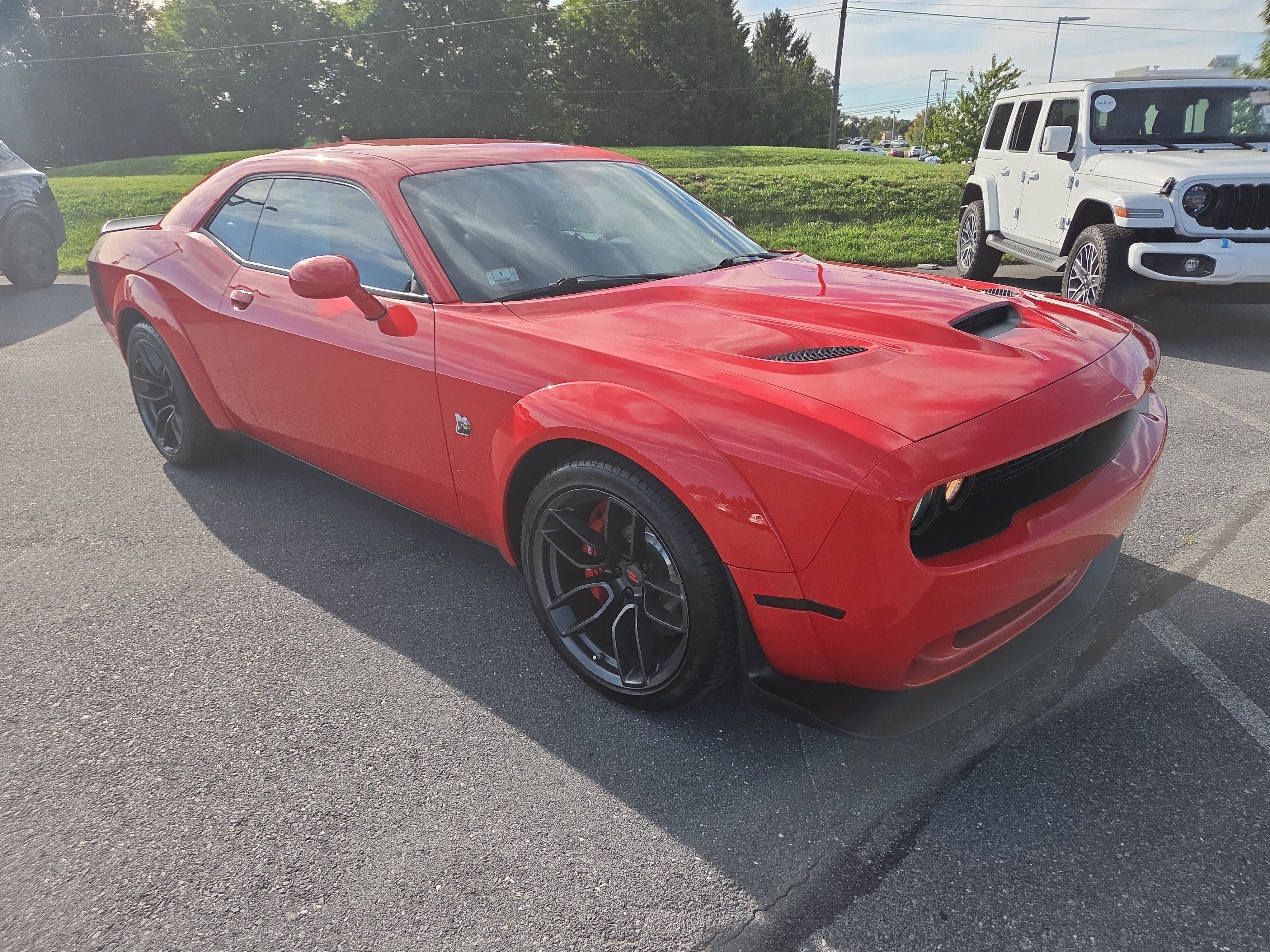 Used 2019 Dodge Challenger R/T Scat Pack RWD image 17