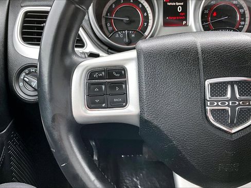 Used 2018 Dodge Journey SXT w/ Connectivity Group image 11
