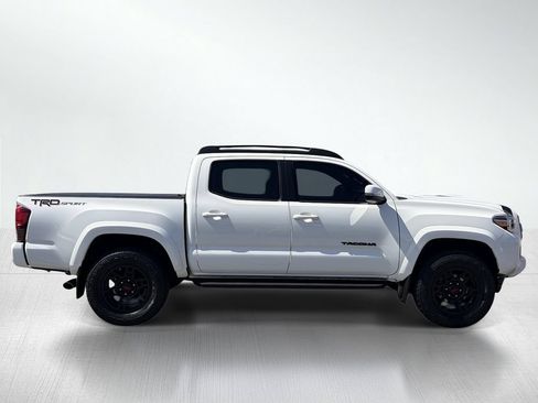 Certified 2018 Toyota Tacoma TRD Sport w/ Technology Package RWD image 10