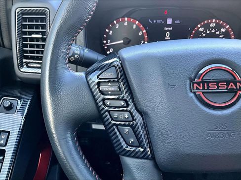 Used 2022 Nissan Frontier Pro-X w/ Technology Package image 23