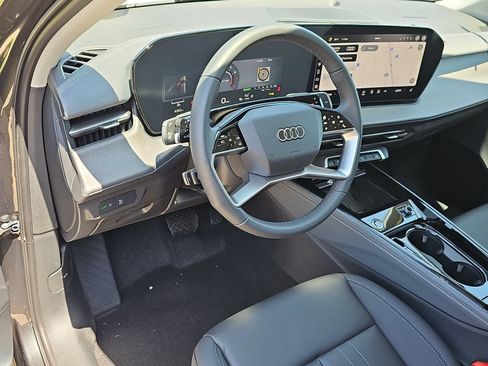 New 2026 Audi Q3 quattro 2.0T AWD/4WD image 17