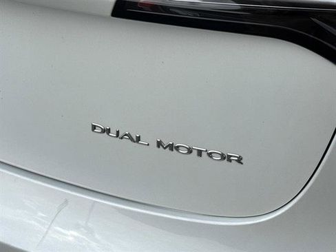 Used 2022 Tesla Model 3 Long Range image 8