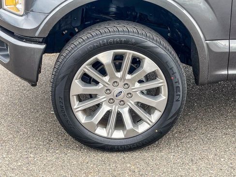 Used 2017 Ford F150 XLT w/ Equipment Group 302A Luxury image 7