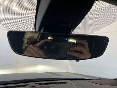 Used 2021 GMC Yukon Denali w/ Denali Premium Package image 19