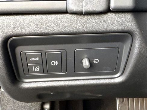 New 2024 Jaguar F-TYPE R image 31