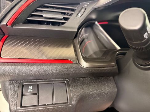 Used 2018 Honda Civic Type R image 25