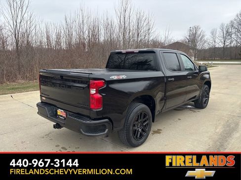 Used 2022 Chevrolet Silverado 1500 Custom w/ LPO, Dark Essentials Package image 9