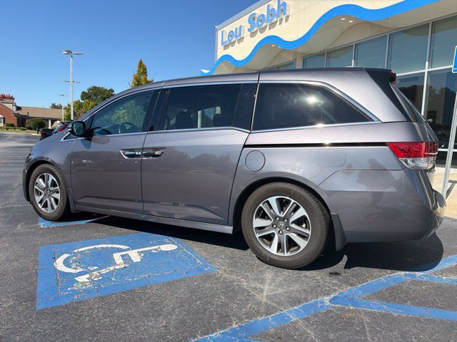 Used 2015 Honda Odyssey Touring Elite image 9