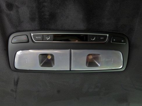 Used 2025 Kia Telluride SX Prestige AWD/4WD image 32