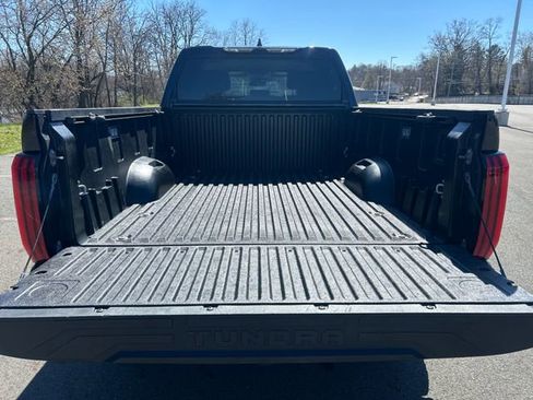 Used 2023 Toyota Tundra SR5 w/ SR5 Premium Package image 5