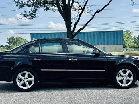 Used 2008 Hyundai Sonata Limited FWD image 2