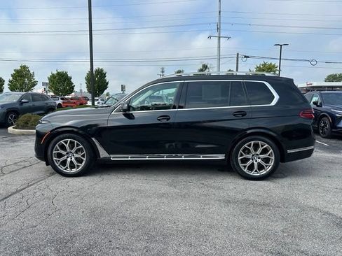 Used 2025 BMW X7 xDrive40i AWD/4WD image 4