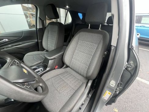 Used 2023 Chevrolet Equinox LT image 9